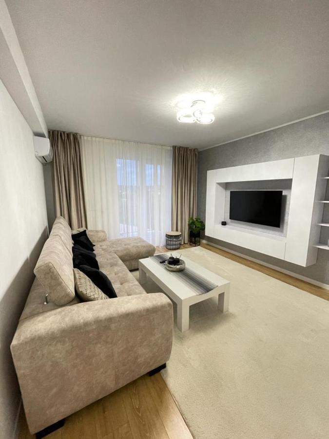 Apartamento Apartament Confortabil Alba Iulia Exterior foto