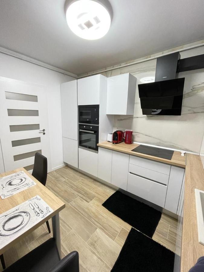 Apartamento Apartament Confortabil Alba Iulia Exterior foto